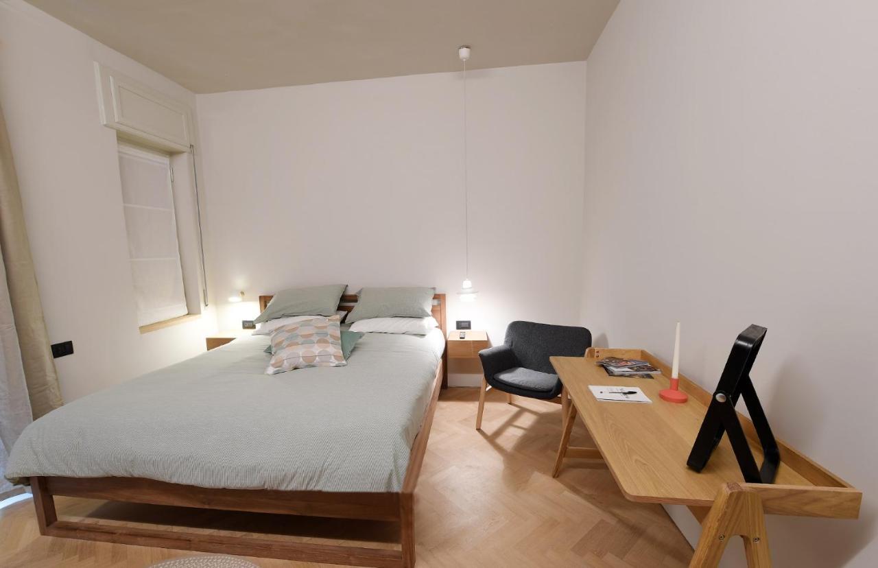 La Casa Sugli Archi Bed and Breakfast Salerno Exteriör bild